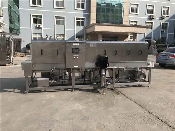 優(yōu)質(zhì)塑料筐清洗機 養(yǎng)殖筐的清洗消毒 優(yōu)質(zhì)塑料筐清洗機 養(yǎng)殖筐的清洗消毒